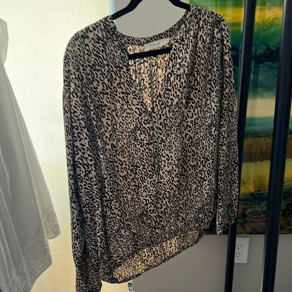 **Rabens Saloner Leopard Print Blouse**